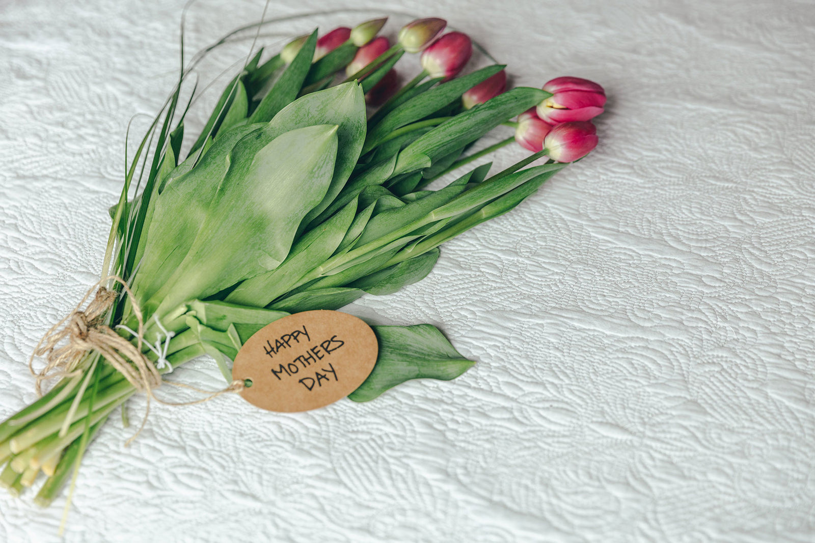 Mother’s Day Gift Guide: Choosing the Perfect Present