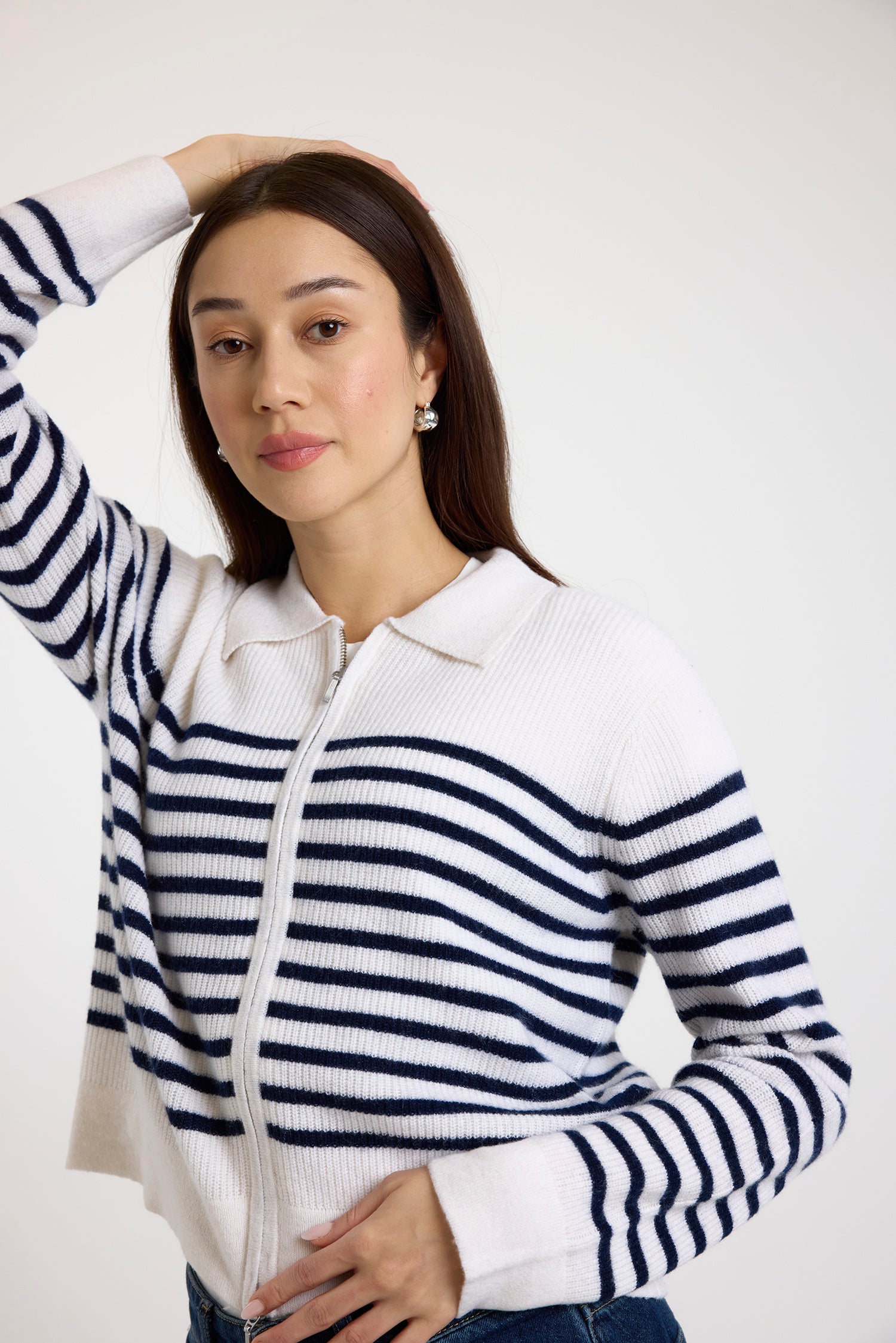 Brodie Cashmere Kate Bretton Jacket Organic White/Navy