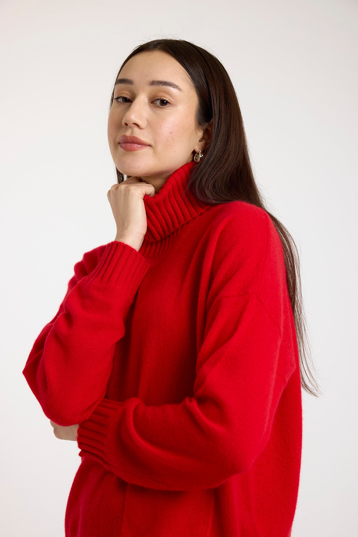 Brodie Cashmere Pippin Roll Neck Sweater Red