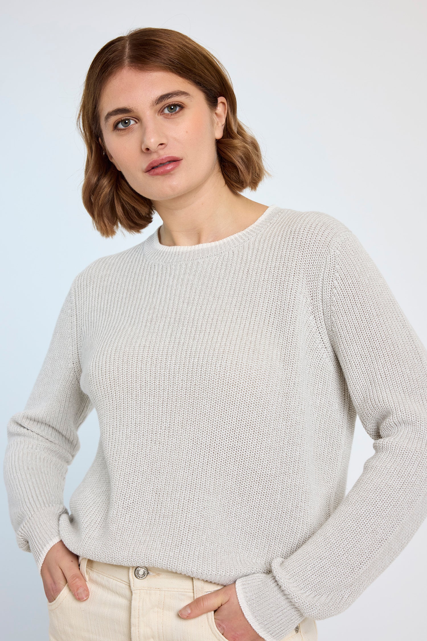 Brodie Wispr Taylor Twist Yarn Crewneck Sweater Dove